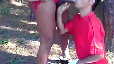 Busty ebony brunette and a guy having a deepthroat