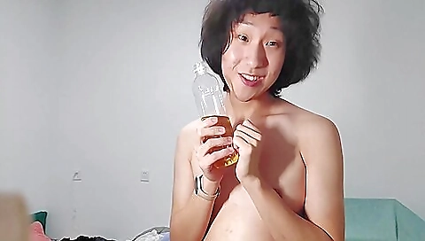 Japanese chick enjoys foot fetish and anal in a solo video