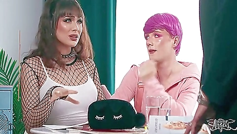 Anal brunette with a great ass sucks on Benny fox's hard dick