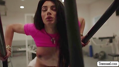 Big tits gymgirl with a shaved pussy gets a hard on her ass