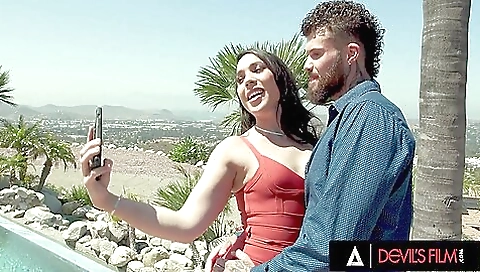 Brunette with big ass gets her ass fucked in her ass